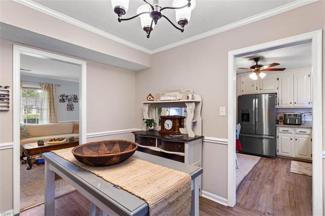 18 Philmont DR, Hampton, VA 23666