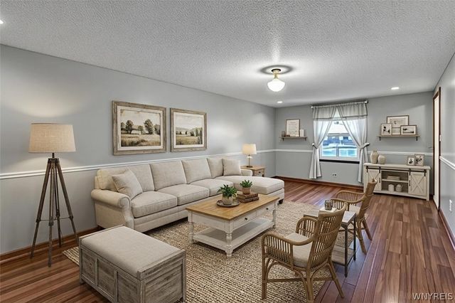287 Brookside Terrace, Tonawanda, NY 14150