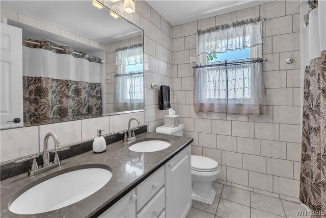 287 Brookside Terrace, Tonawanda, NY 14150
