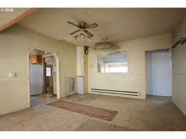 1710 Sw 2ND St, Mc Minnville, OR 97128