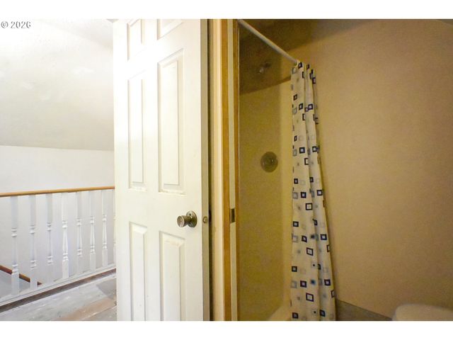 1710 Sw 2ND St, Mc Minnville, OR 97128