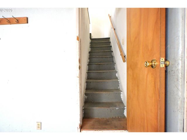 1710 Sw 2ND St, Mc Minnville, OR 97128