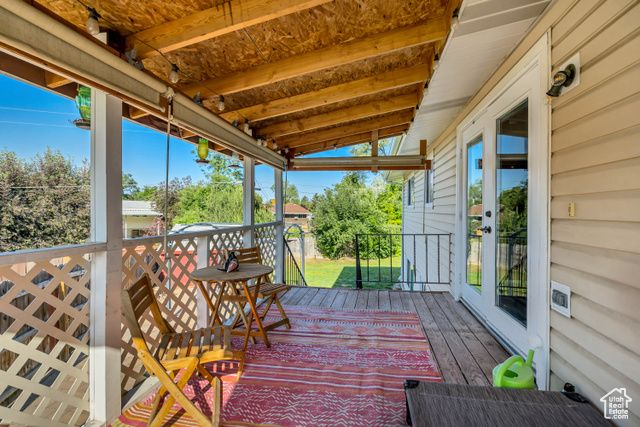953 E 100 S, Layton, UT 84041