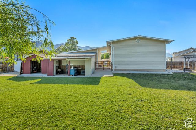 953 E 100 S, Layton, UT 84041