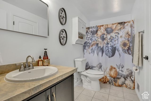 953 E 100 S, Layton, UT 84041