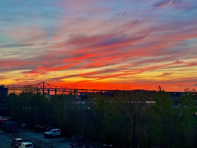 191 Condor St 9, Boston, MA 02128