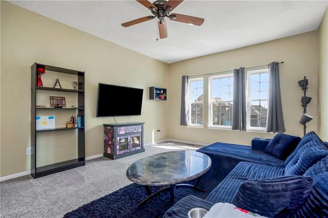 742 S WOODSON Lane, Gardner, KS 66030