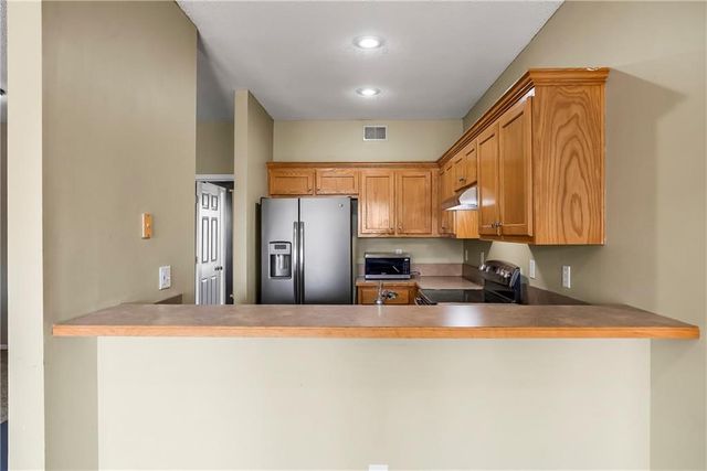 742 S WOODSON Lane, Gardner, KS 66030