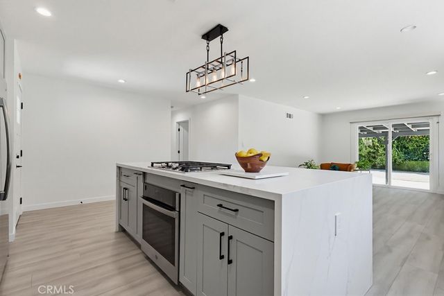 7058 Fullbright, Winnetka, CA 91306