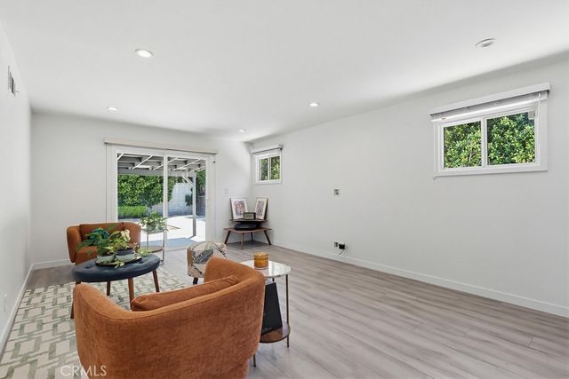 7058 Fullbright, Winnetka, CA 91306