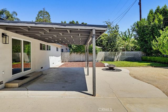 7058 Fullbright, Winnetka, CA 91306
