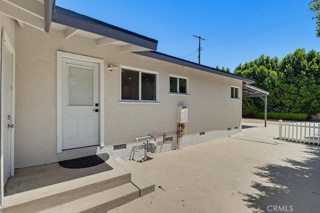 7058 Fullbright, Winnetka, CA 91306