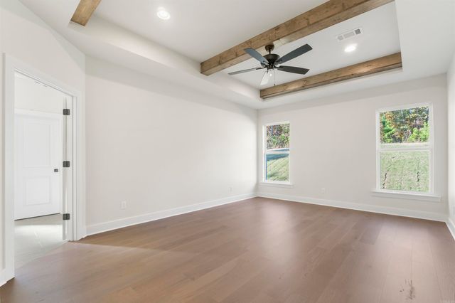 288 Middleton Place Drive, Benton, AR 72019