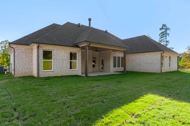 288 Middleton Place Drive, Benton, AR 72019