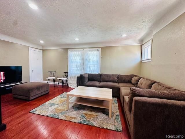 4592 Helen St, Dearborn, MI 48126