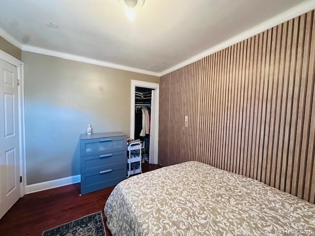 4592 Helen St, Dearborn, MI 48126