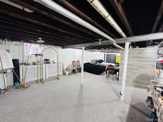 4592 Helen St, Dearborn, MI 48126