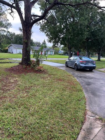 935 34th Avenue, Vero Beach, FL 32960