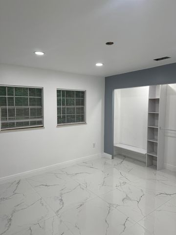 935 34th Avenue, Vero Beach, FL 32960