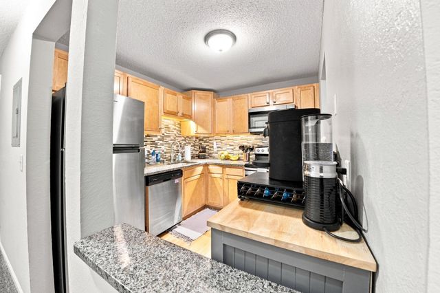 3155 Coachman Road 381, Eagan, MN 55121
