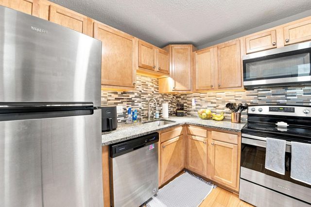 3155 Coachman Road 381, Eagan, MN 55121