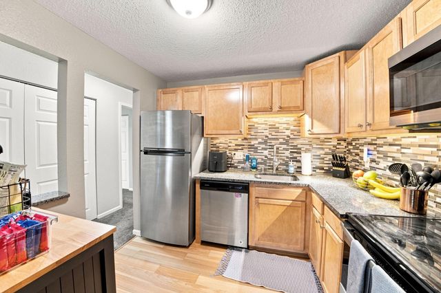 3155 Coachman Road 381, Eagan, MN 55121