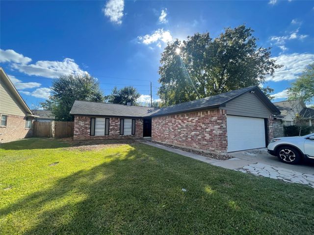 13843 Rosetta Drive, Cypress, TX 77429