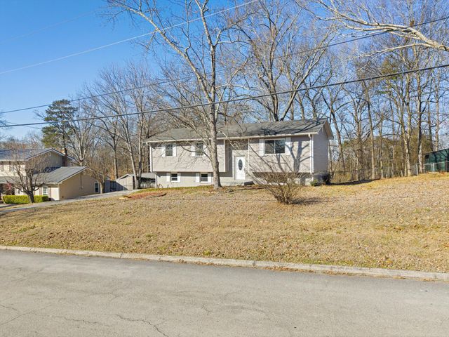 132 Brownwood Circle, Ringgold, GA 30736