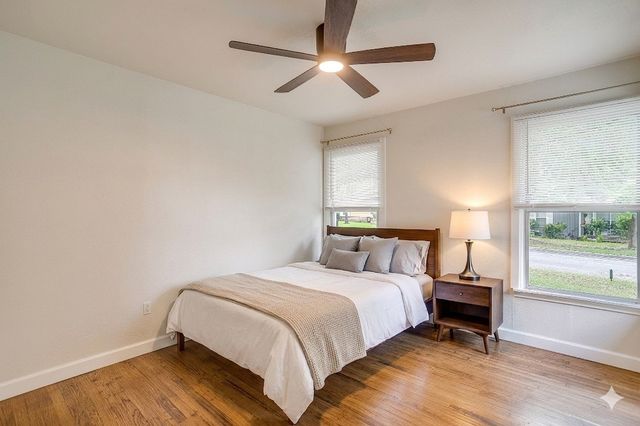 3512 Binyon Avenue, Fort Worth, TX 76133