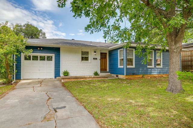 3512 Binyon Avenue, Fort Worth, TX 76133
