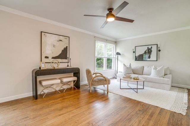 3512 Binyon Avenue, Fort Worth, TX 76133