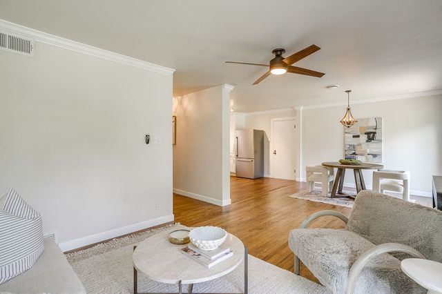 3512 Binyon Avenue, Fort Worth, TX 76133