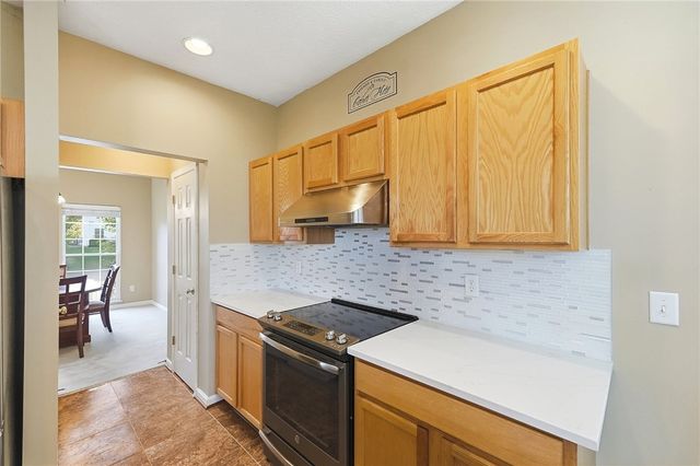 2639 Royal Gateway, Beavercreek, OH 45431