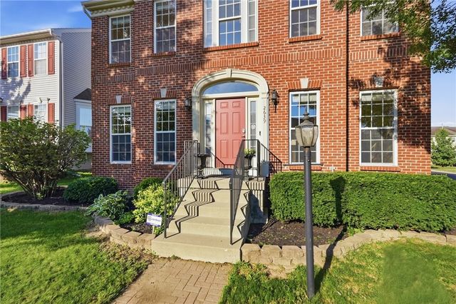 2639 Royal Gateway, Beavercreek, OH 45431