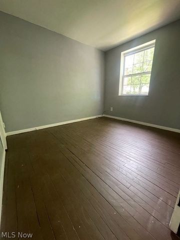22651 Fox I, Euclid, OH 44123