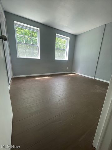 22651 Fox I, Euclid, OH 44123