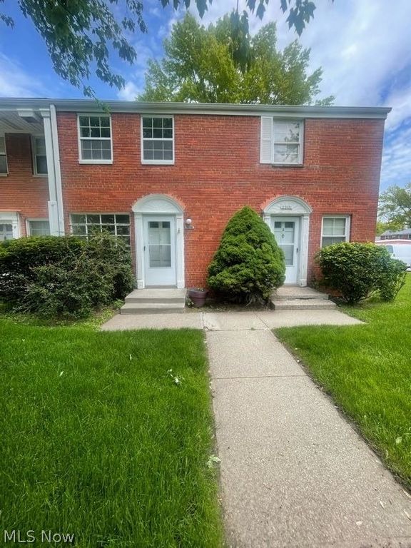 22651 Fox I, Euclid, OH 44123