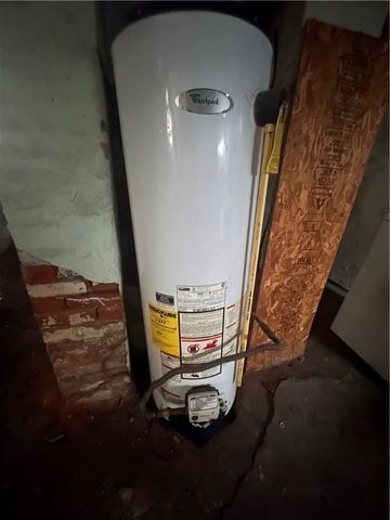 1203 4th Ave, Beaver Falls, PA 15010