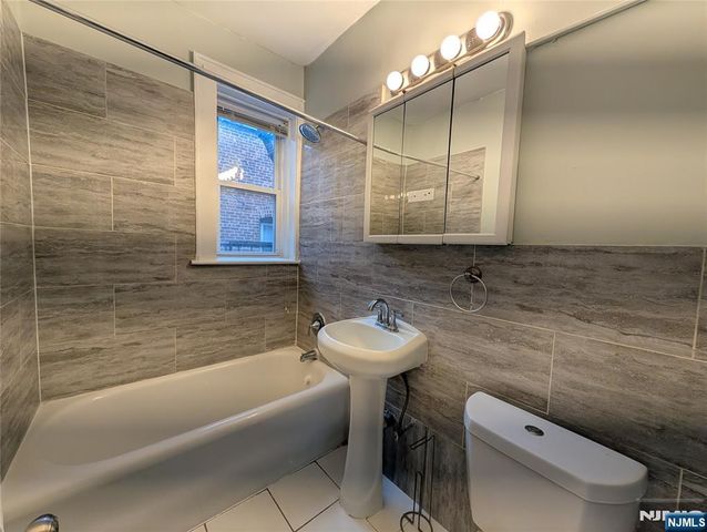 85 Anderson Street B1, Hackensack, NJ 07601