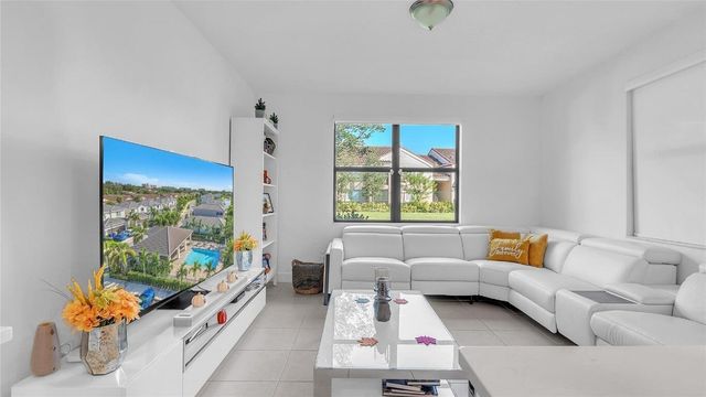 304 NW 36th Avenue, Pompano Beach, FL 33069