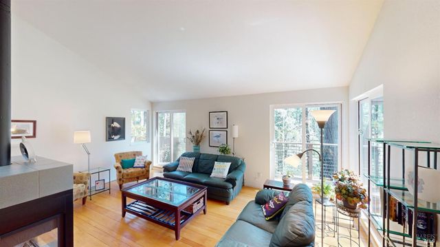 918 River Beach Rd, The Sea Ranch, CA 95497