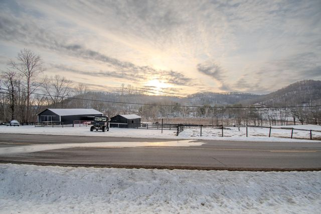 4388 Muses Mill Road, Wallingford, KY 41093