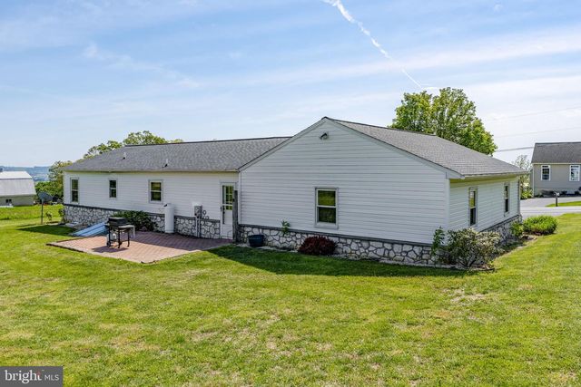 481 MEETINGHOUSE RD, Gap, PA 17527