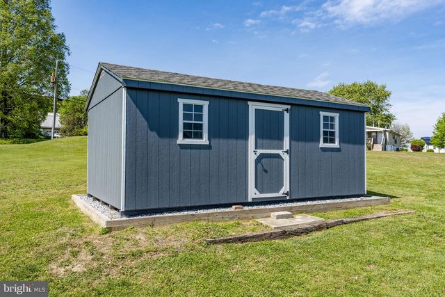 481 MEETINGHOUSE RD, Gap, PA 17527