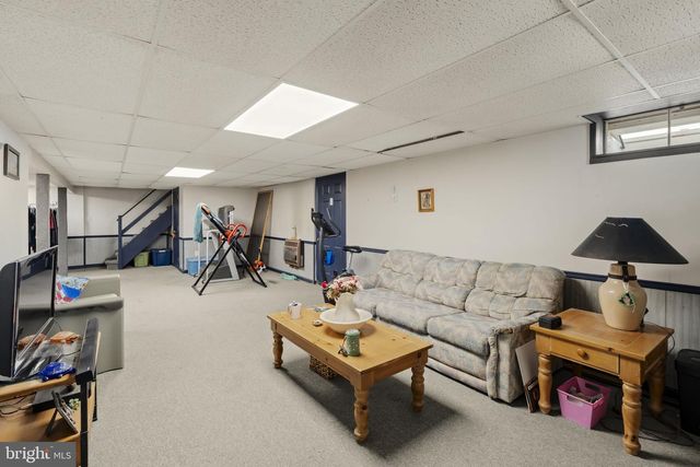 481 MEETINGHOUSE RD, Gap, PA 17527