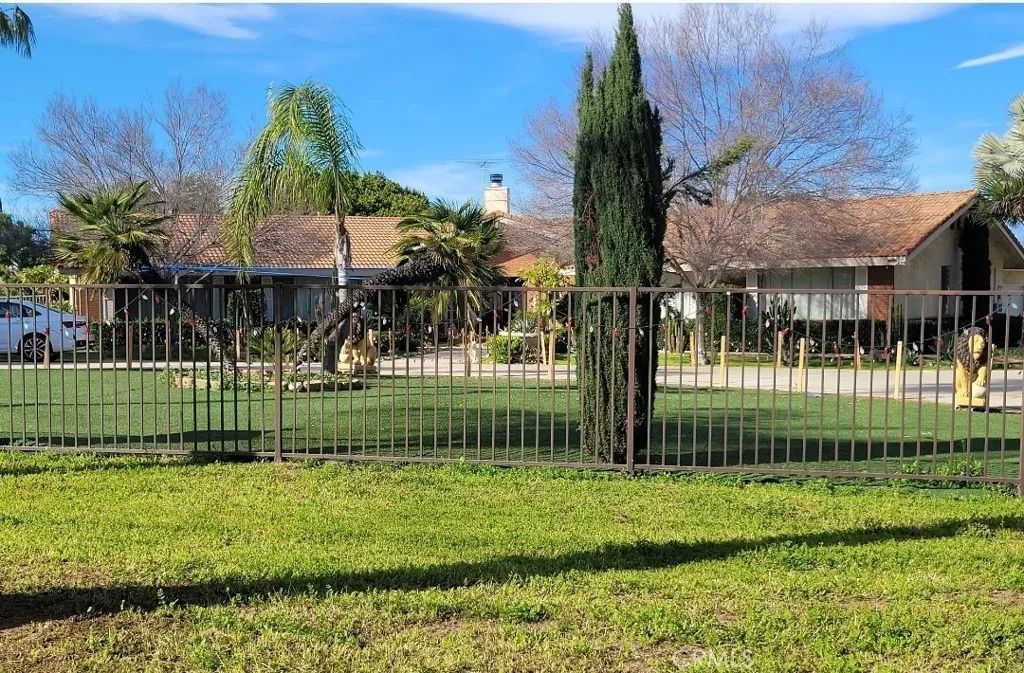 8805 Dufferin, Riverside, CA 92504