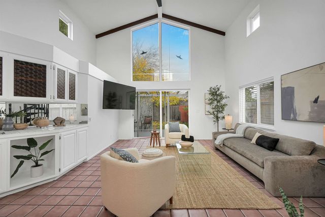 23735 Nevada Rd, Hayward, CA 94541