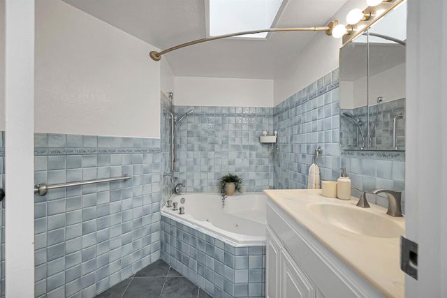 23735 Nevada Rd, Hayward, CA 94541