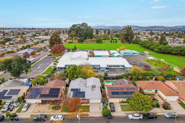 23735 Nevada Rd, Hayward, CA 94541