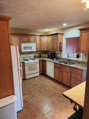 23 Horne Way 23, Millbury, MA 01527